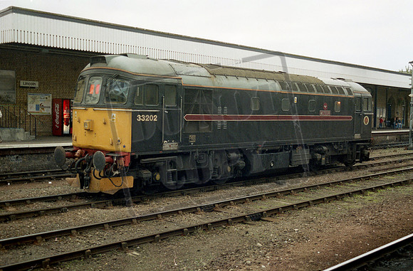 33202 2000c Lincoln