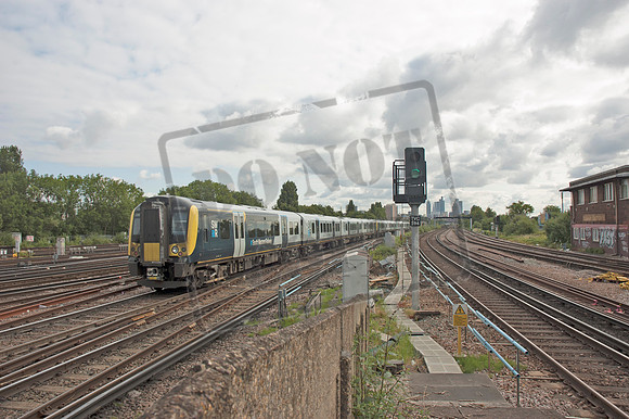 450035 2025-06-16 Clapham Junction