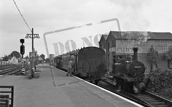 32650 1960-09-24 Havant
