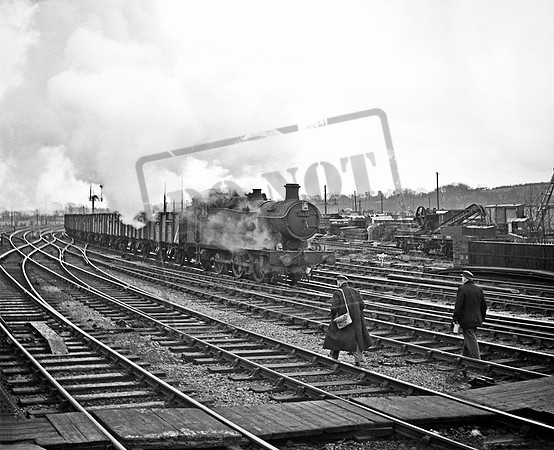 5637 1964-03-24 Radyr