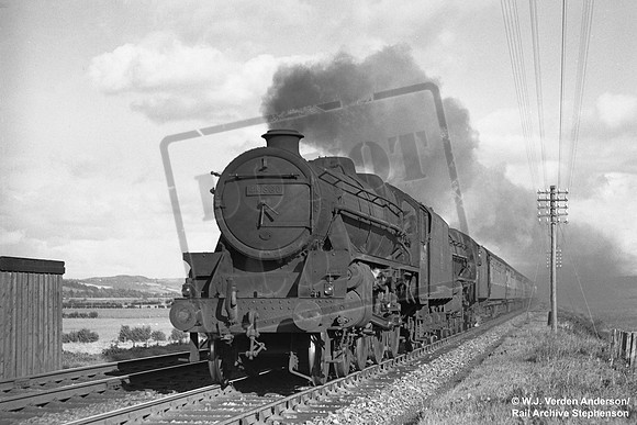 44880 1950s near Forteviot.