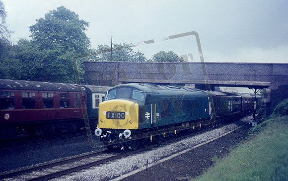 D90 1967c Lenton Royal Train