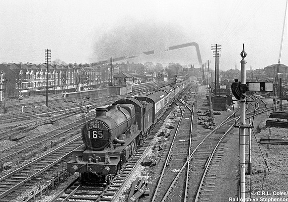 7012 1954-04-10 West Ealing