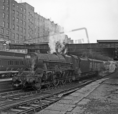 45647 1952-12 Birmingham New Street