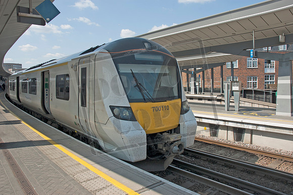 700110 2025-06-16 London Bridge