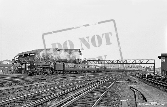 73119 1964-08-30 Clapham Junction