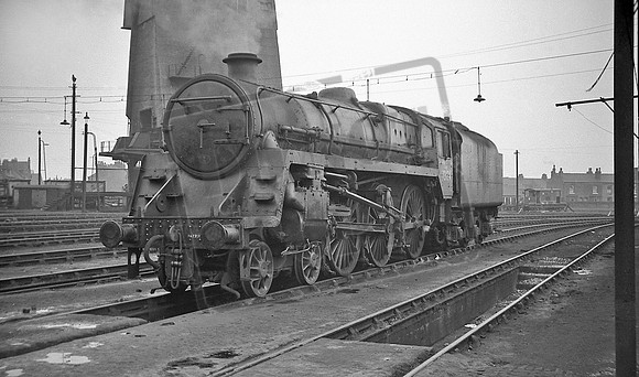 73134 1968-04-14 Patricroft shed