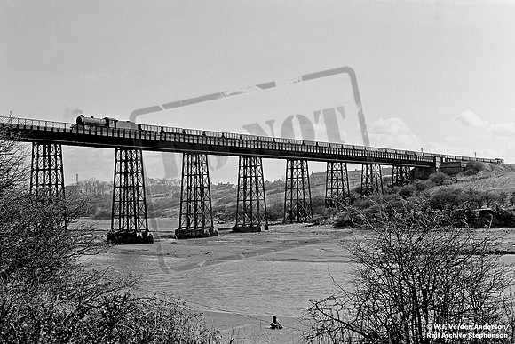 62005 1966-04 Sleekburn viaduct