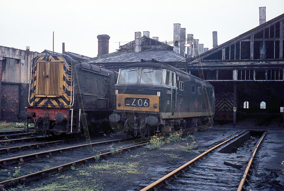 D7006 1969c Swindon Shed
