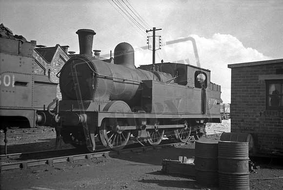 69279 1950s Staveley GC shed