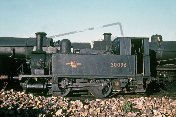 30096 1963-09-12 Eastleigh shed