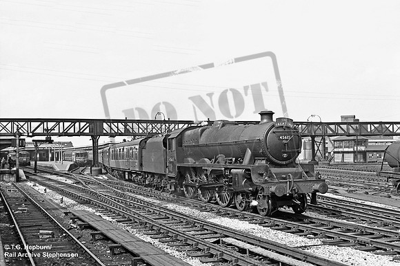 45615 1959c Derby station
