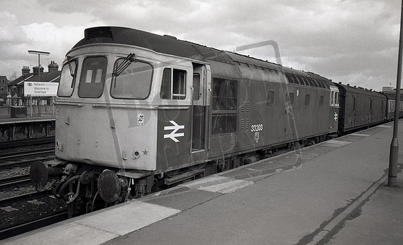 33203 1988-03 Tonbridge