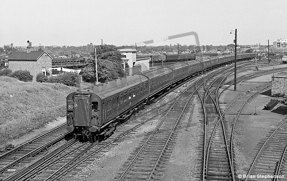 EMU 3106 1964-09-13 Woking