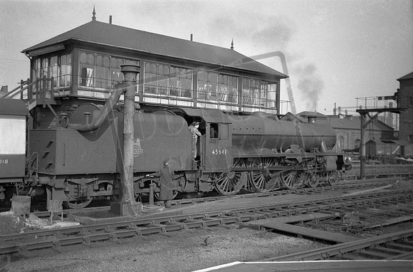 45641 1954-03-12 Nottingham
