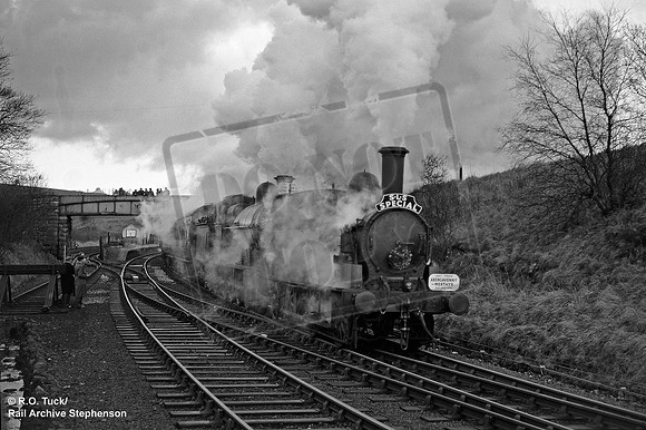 58926 1958-01-05 Rhymney Bridge