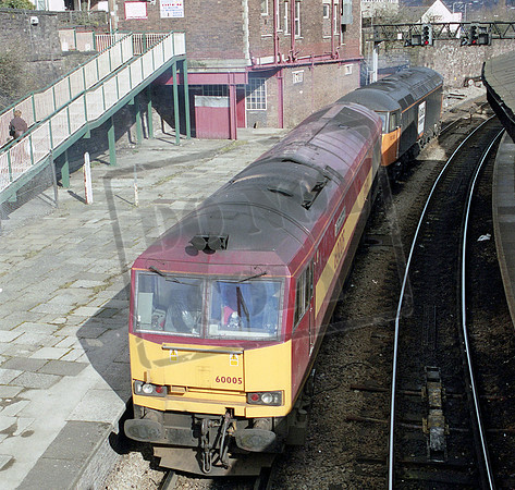 60005 2001-03-01 Newport