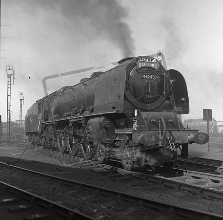 46245 1964-09-01 Crewe-ROneg-JC44-062