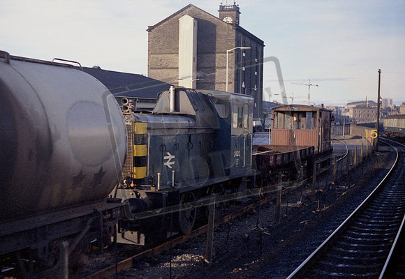 2422 1973 Dundee