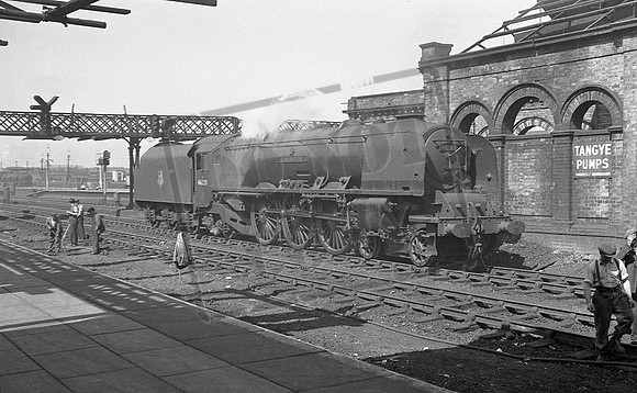 46220 1956-05-31 Crewe