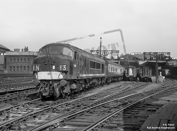 D104 1960s Leeds Central