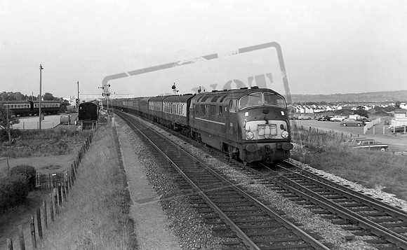D808 1963-09-19 Dawlish