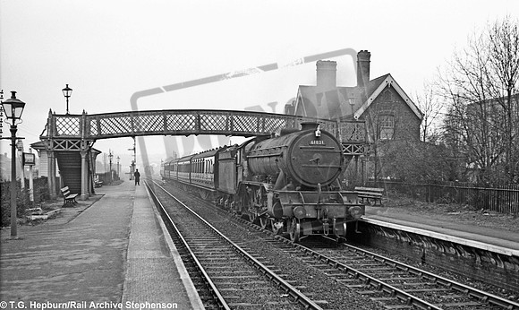 61821 1960-04-02 Daybrook