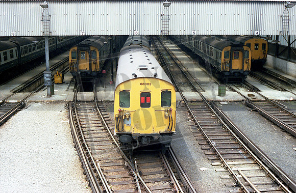 EMU 68003  1970s Stewarts Lane Carriage