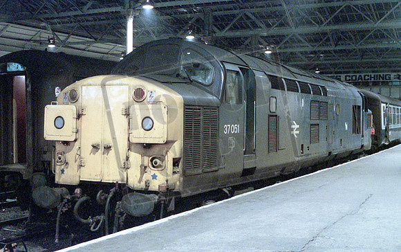 37051 1984 Waverley