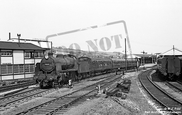 31840 1963-06-02 Exeter St Davids