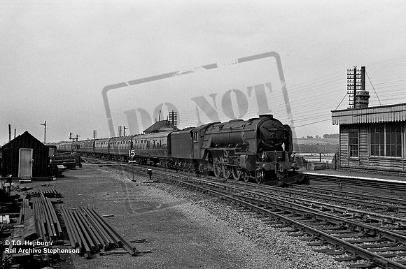 60526 1960c Barkston Junction