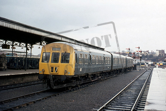 DMU M50324 1975 Worcester Shrub Hill