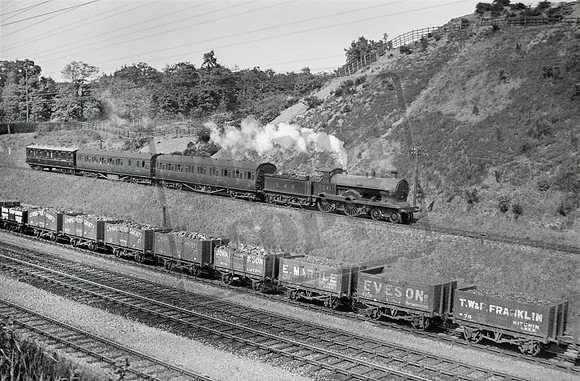 5241 1935-04-25 Sandy