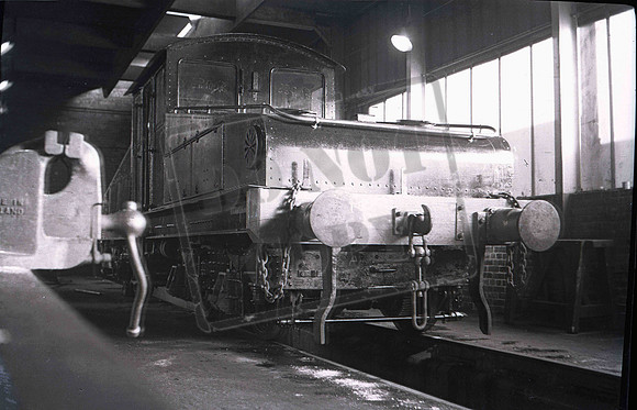 26500 1951 Darlington weigh house
