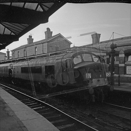 D28 1965 Gloucester Eastgate