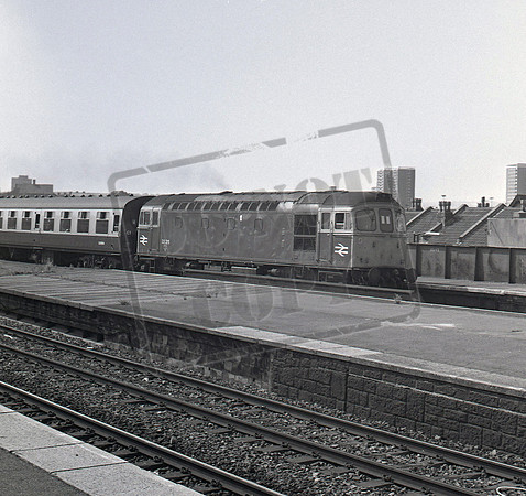 33211 1983-08-05 Stapleton Road