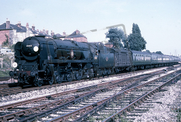 35011 1964-07-09 Millbrook