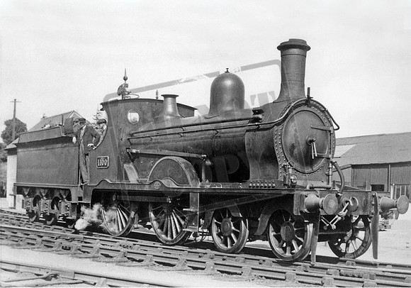 1100 1920s Oswestry