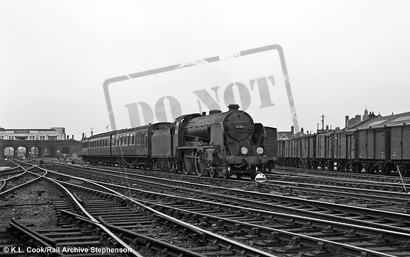 30911 1958-05-17 Tonbridge