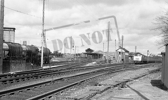 D1032 1970-04-02 St.Erth