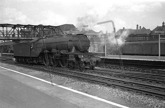 60112 1960 Doncaster Station