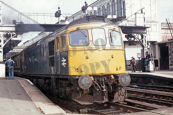 33001 1976c Exeter