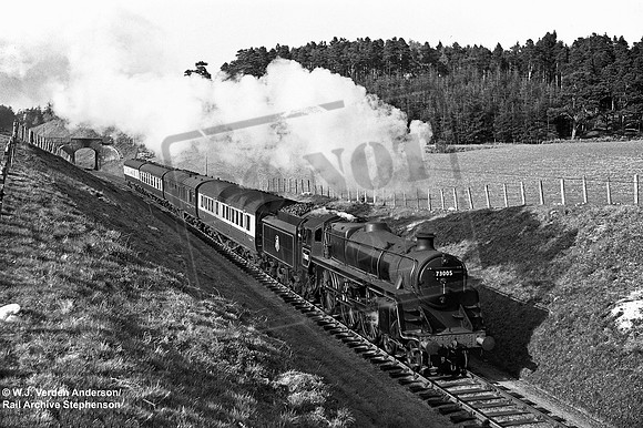 73005 1952-05-01 Forres