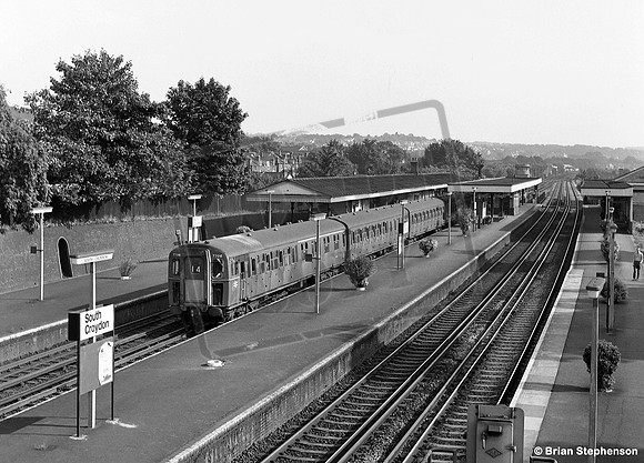 EMU 7706 1969-07 South Croydon
