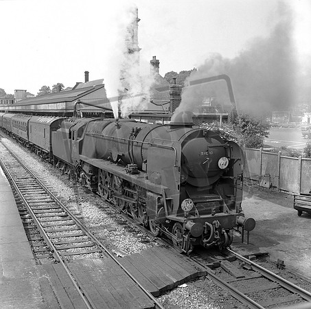 35010 1965-06-11 Southampton Central