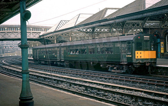 EMU E29313E 1963-10-01 Tynemouth