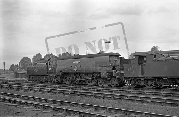 34076 1964-06-04 Eastleigh