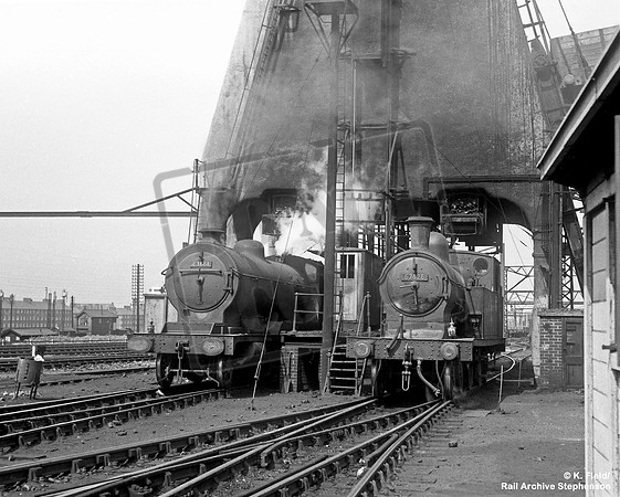 67426 1950s Gorton shed