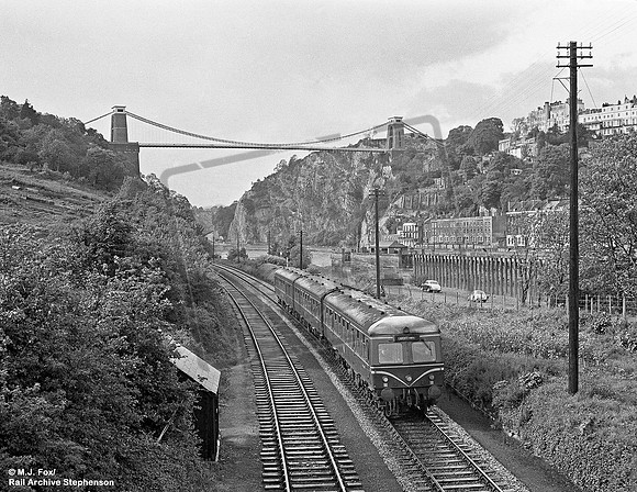 DMU W506xx 1962-05-19 Clifton Bridge