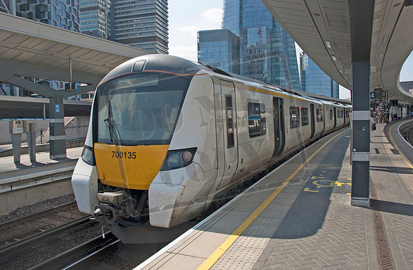 700135 2025-06-16 London Bridge